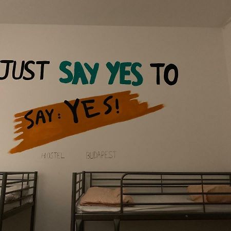 Say Yes Hostel Budapest Exterior photo